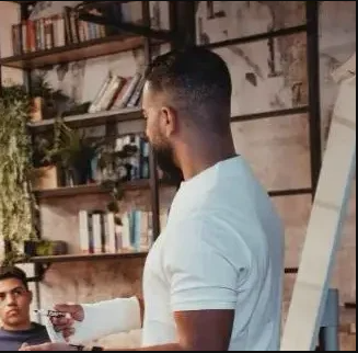 עמית אהרון — סוחר ומשקיע מקצועי